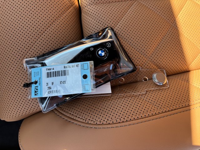 2026 BMW X7 xDrive40i Image 31 of 37