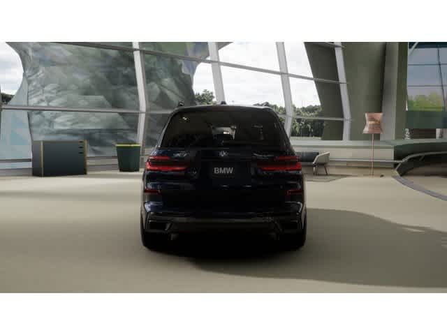 2026 BMW X7 xDrive40i Image 4 of 14