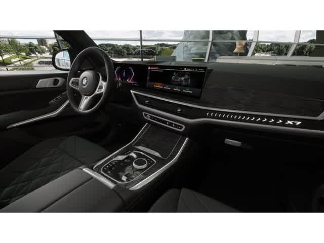2026 BMW X7 xDrive40i Image 12 of 14