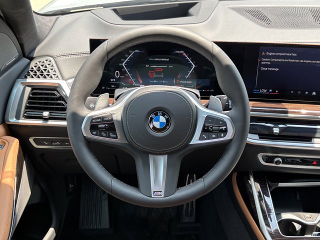 2026 BMW X7 xDrive40i Image 19 of 37