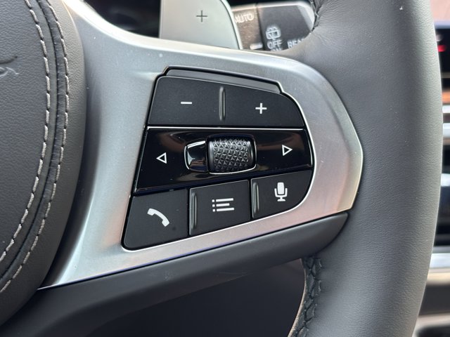 2026 BMW X7 xDrive40i Image 35 of 37