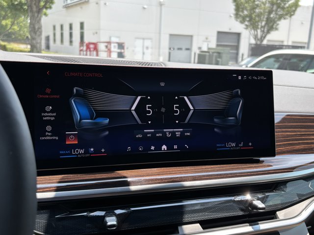 2026 BMW X7 xDrive40i Image 23 of 37