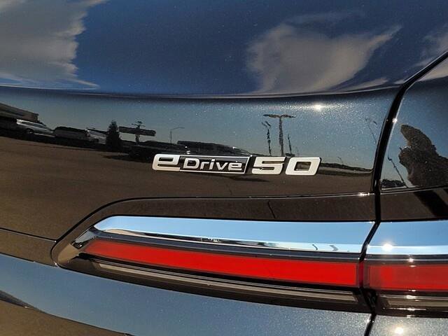2026 BMW i7 eDrive50 Image 35 of 38