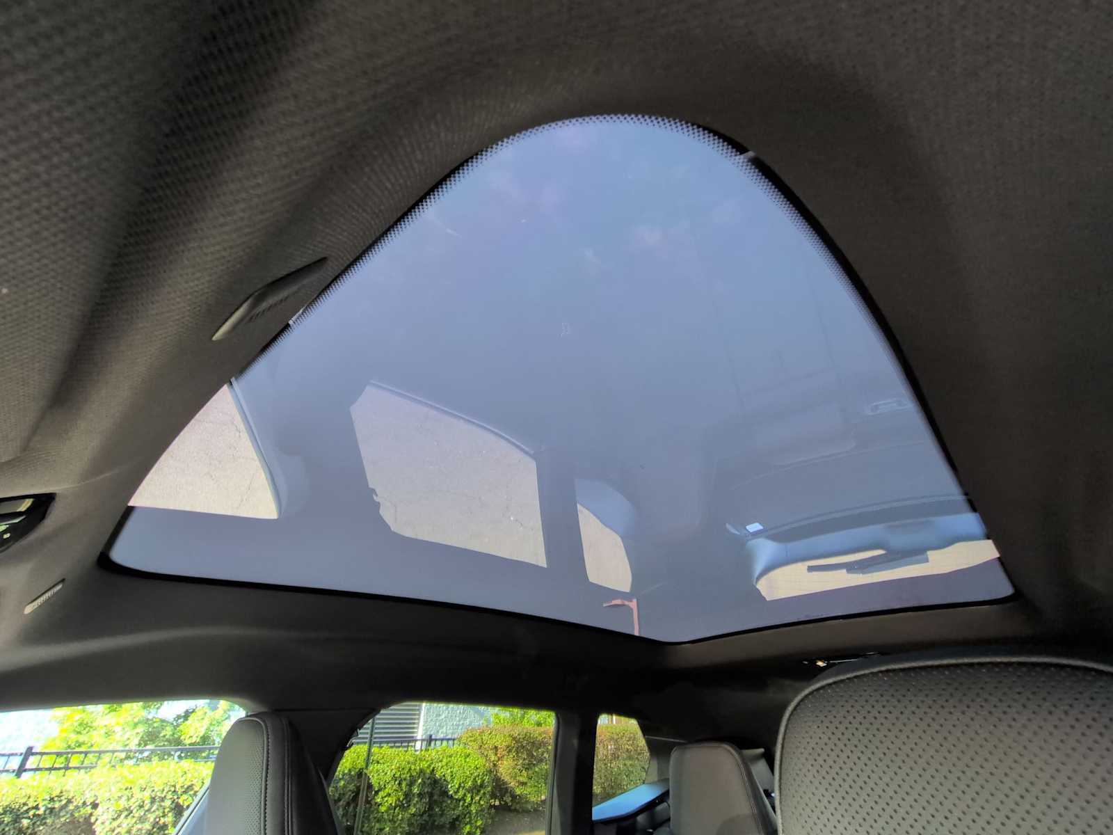 2026 BMW iX xDrive45 Image 30 of 38