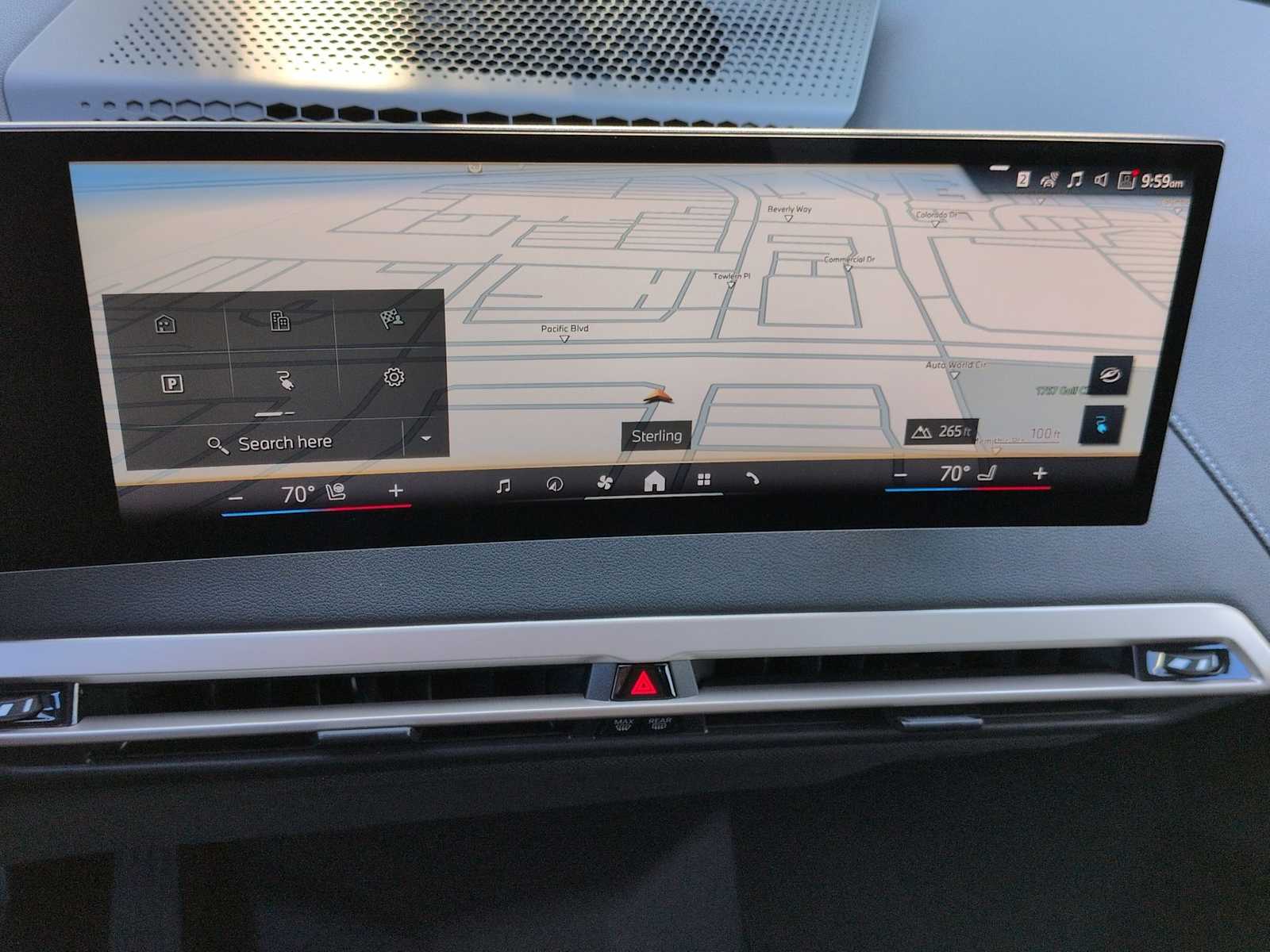 2026 BMW iX xDrive45 Image 32 of 38