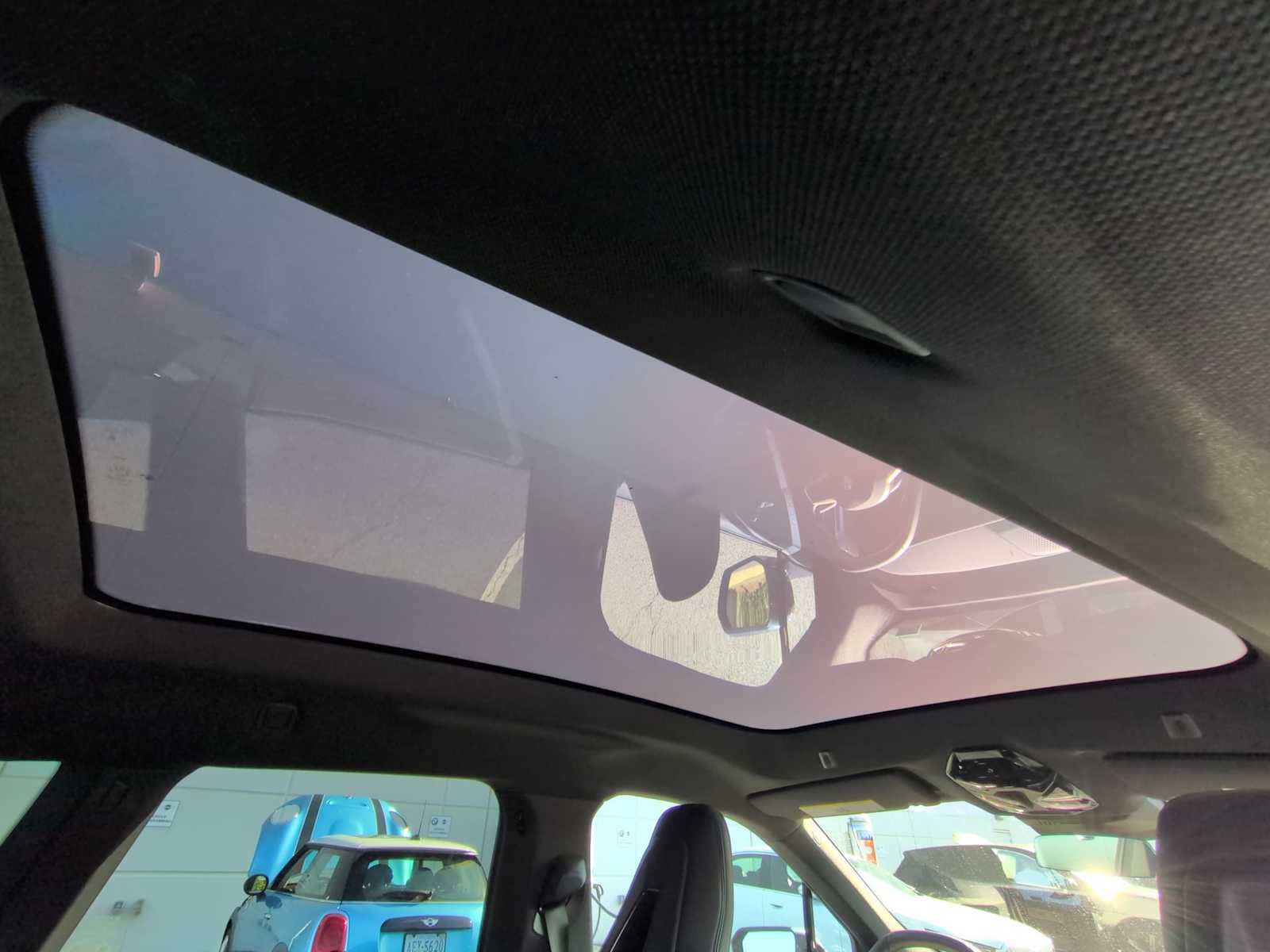 2026 BMW iX xDrive45 Image 34 of 38