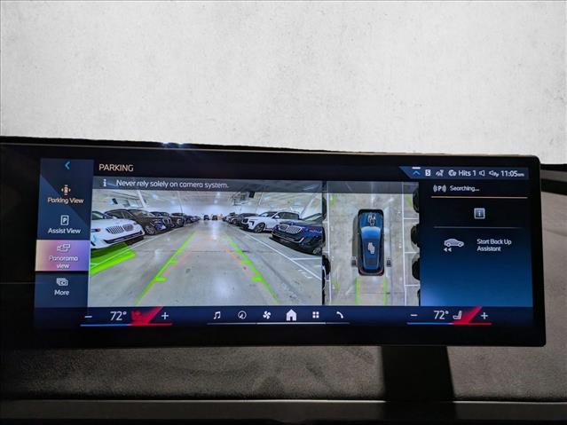 2026 BMW iX xDrive60 Image 14 of 18