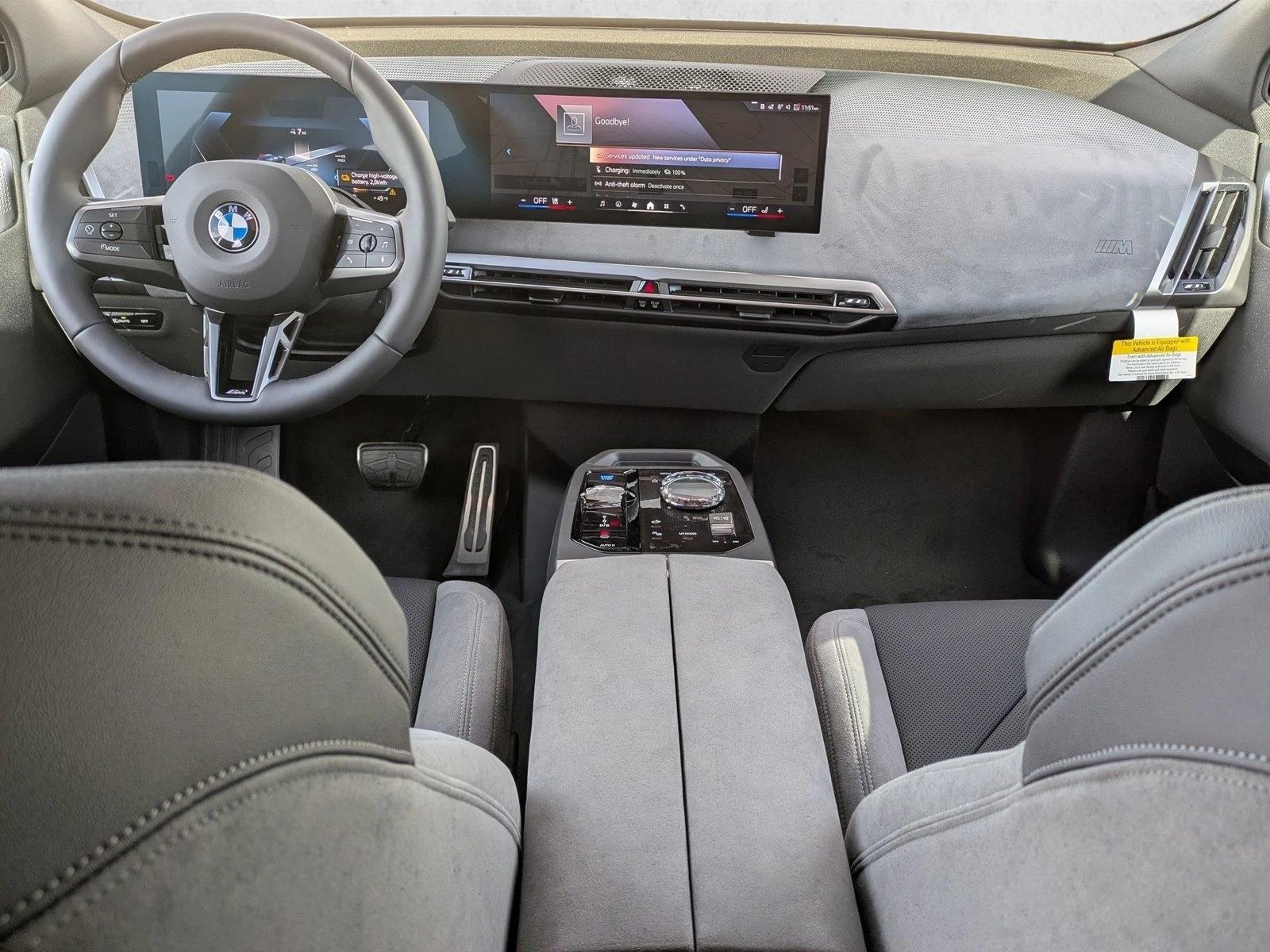 2026 BMW iX xDrive60 Image 12 of 19