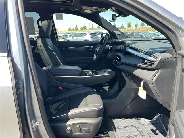 2026 Buick Enclave Avenir Image 16 of 35