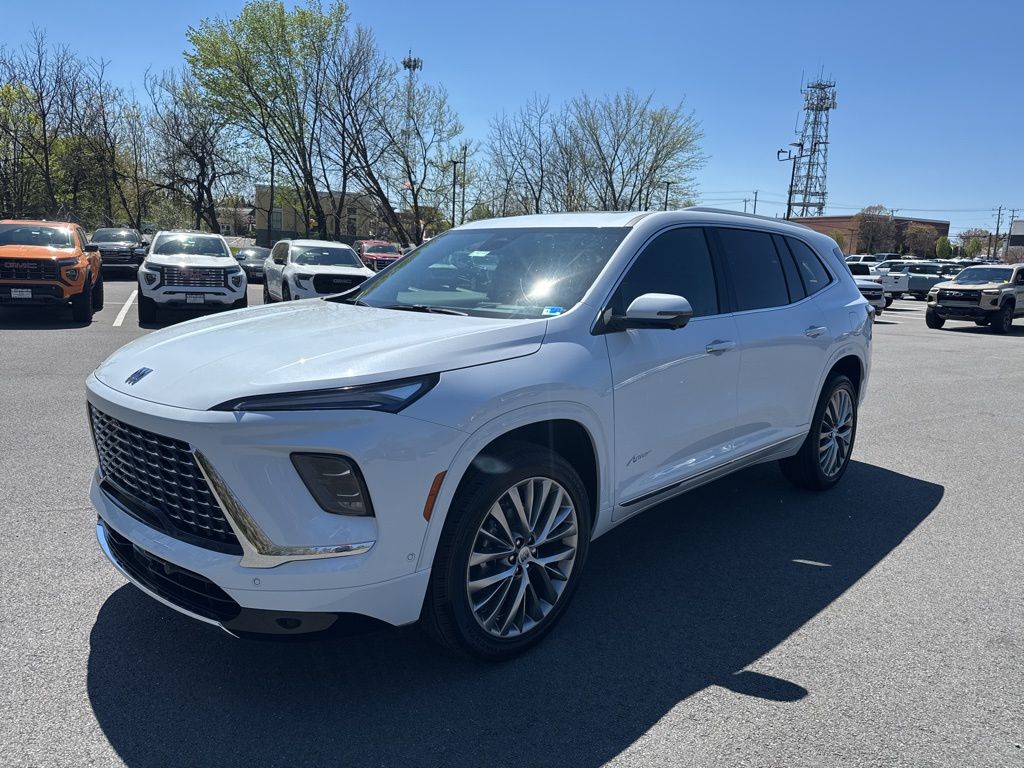 2026 Buick Enclave Avenir Image 1 of 75