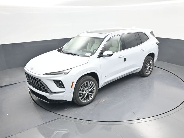 2026 Buick Enclave Avenir Image 2 of 53
