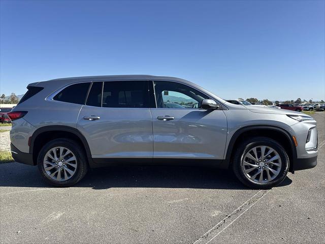 2026 Buick Enclave Preferred Image 3 of 31
