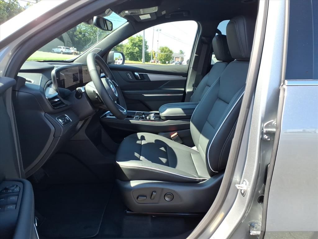 2026 Buick Enclave Preferred Image 7 of 16