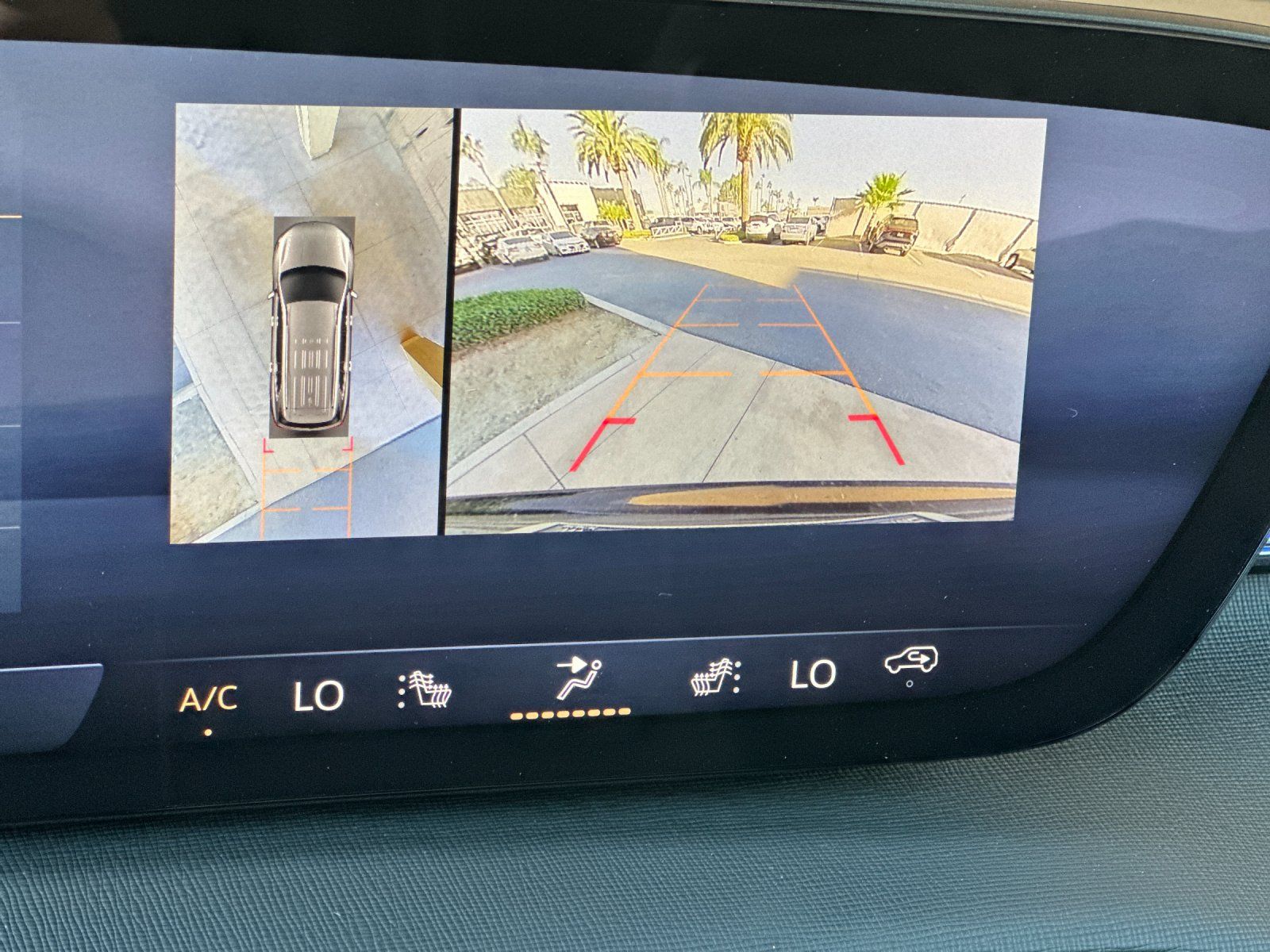 2026 Buick Enclave Sport Touring Image 17 of 29