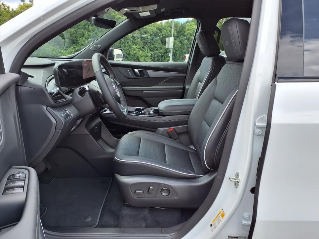 2026 Buick Enclave Sport Touring Image 7 of 16