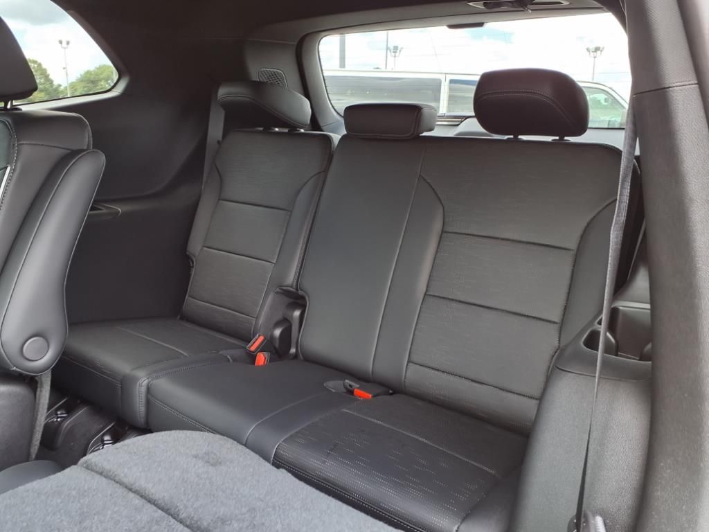 2026 Buick Enclave Sport Touring Image 4 of 16