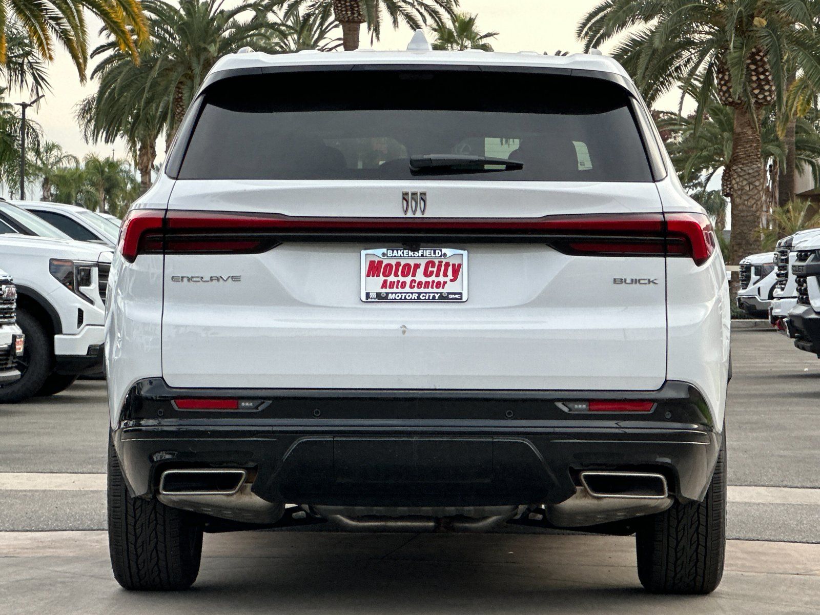 2026 Buick Enclave Sport Touring Image 7 of 29