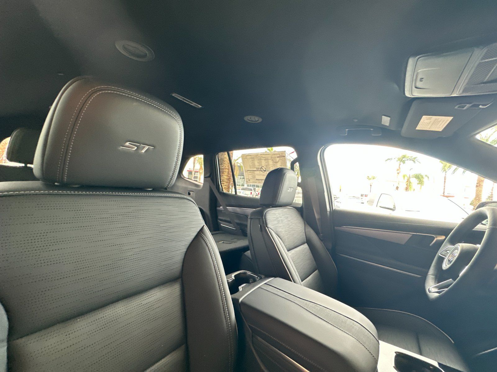 2026 Buick Enclave Sport Touring Image 14 of 29