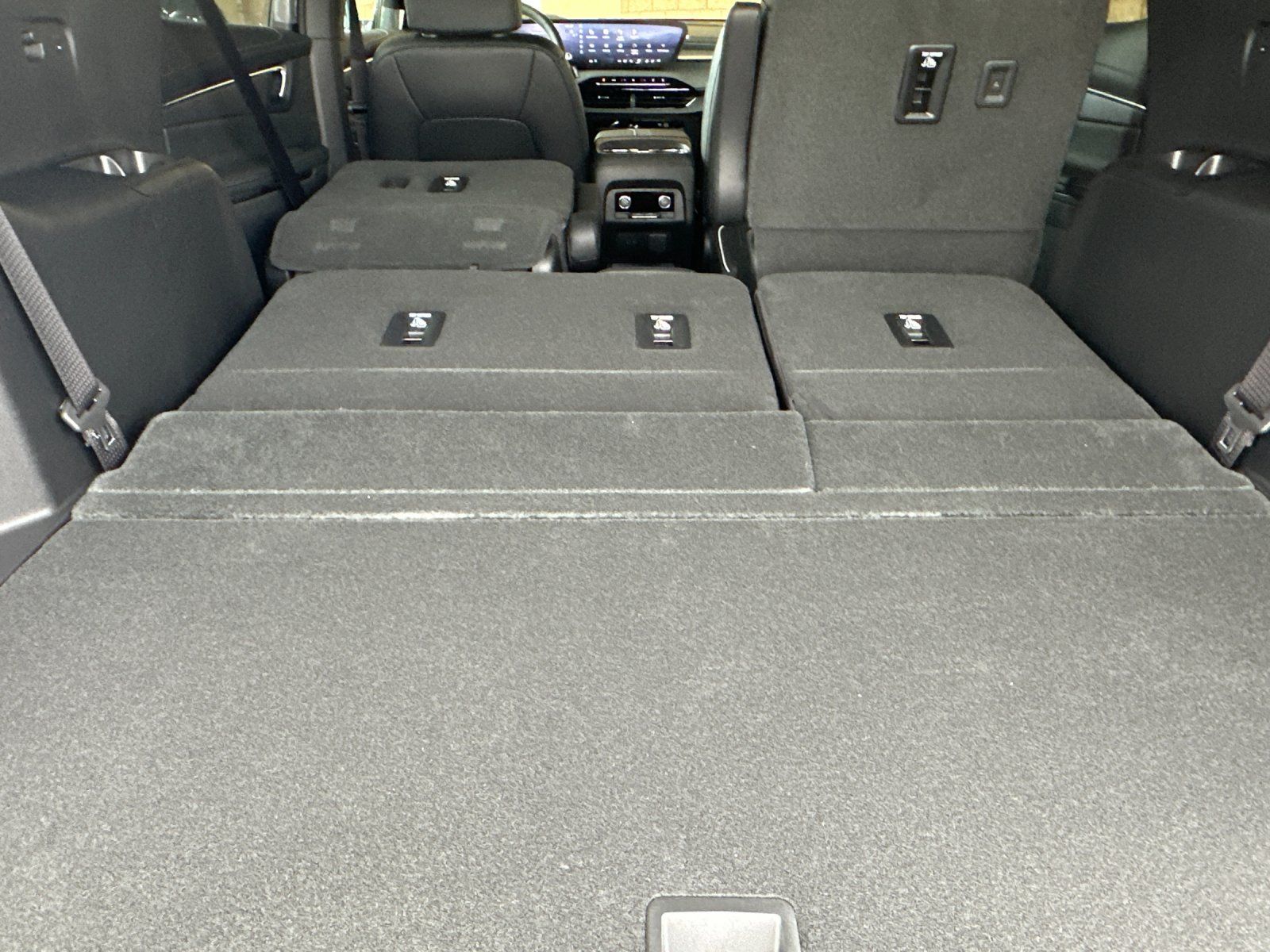 2026 Buick Enclave Sport Touring Image 11 of 29