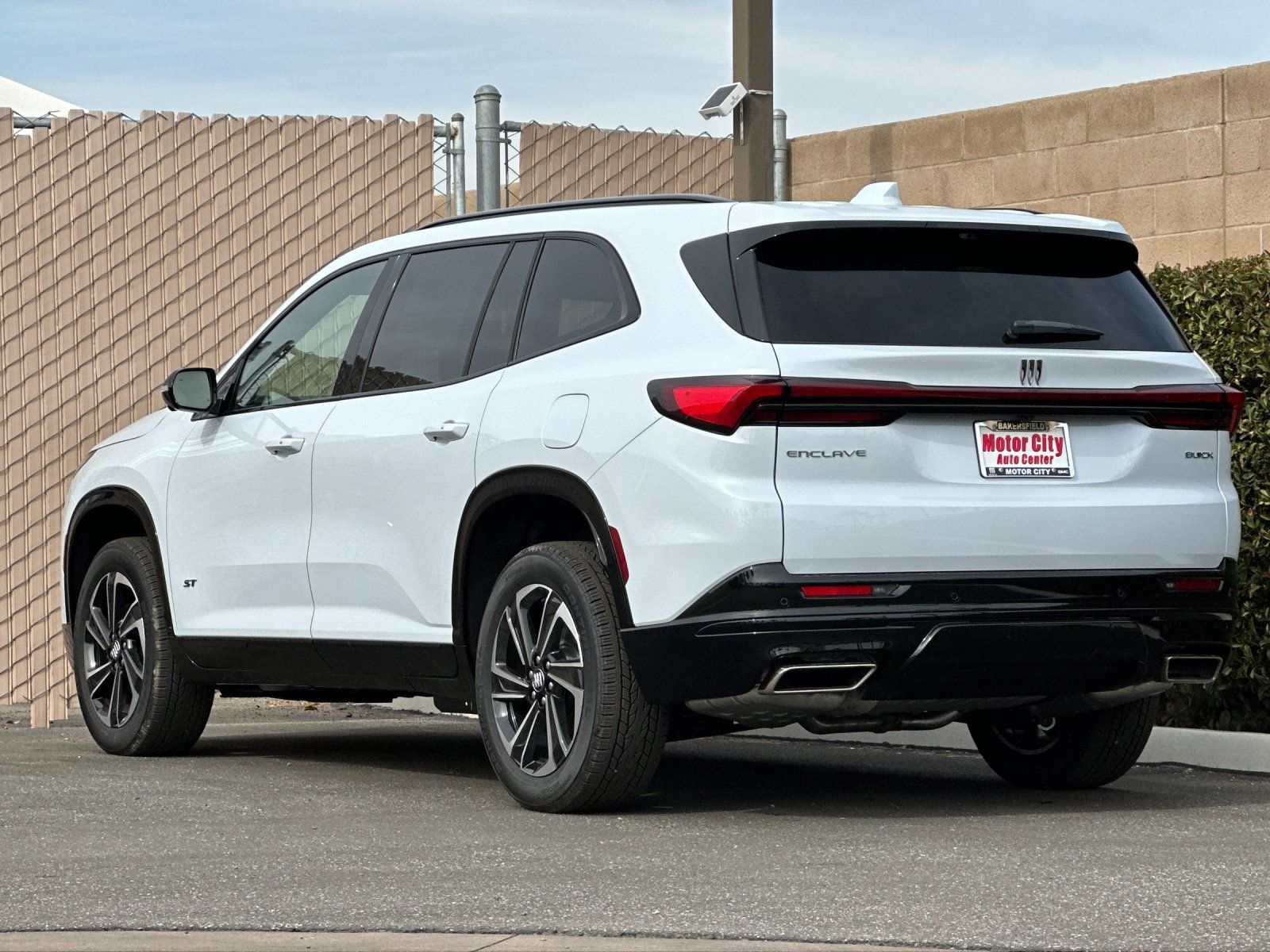 2026 Buick Enclave Sport Touring Image 8 of 29