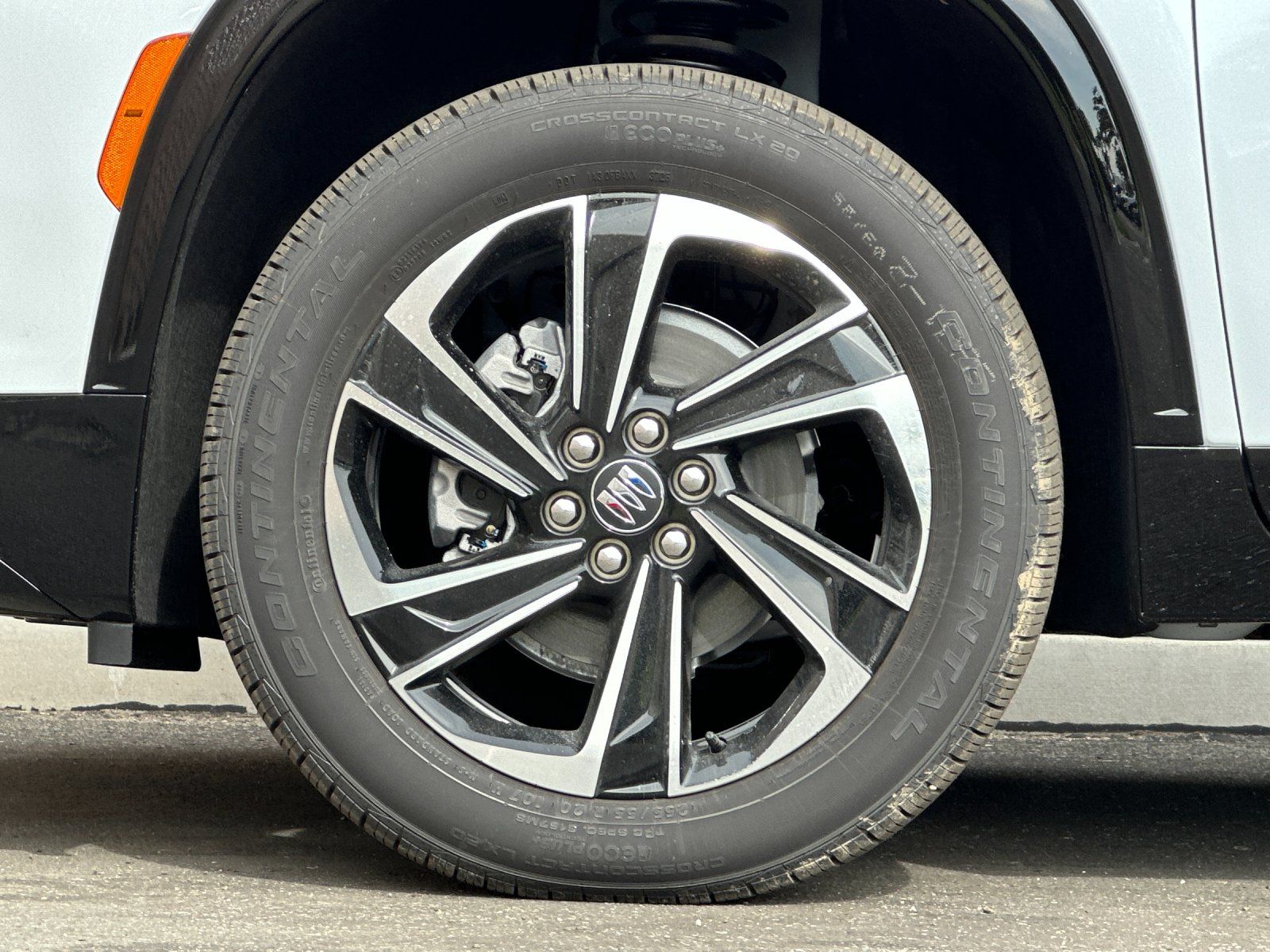 2026 Buick Enclave Sport Touring Image 10 of 29