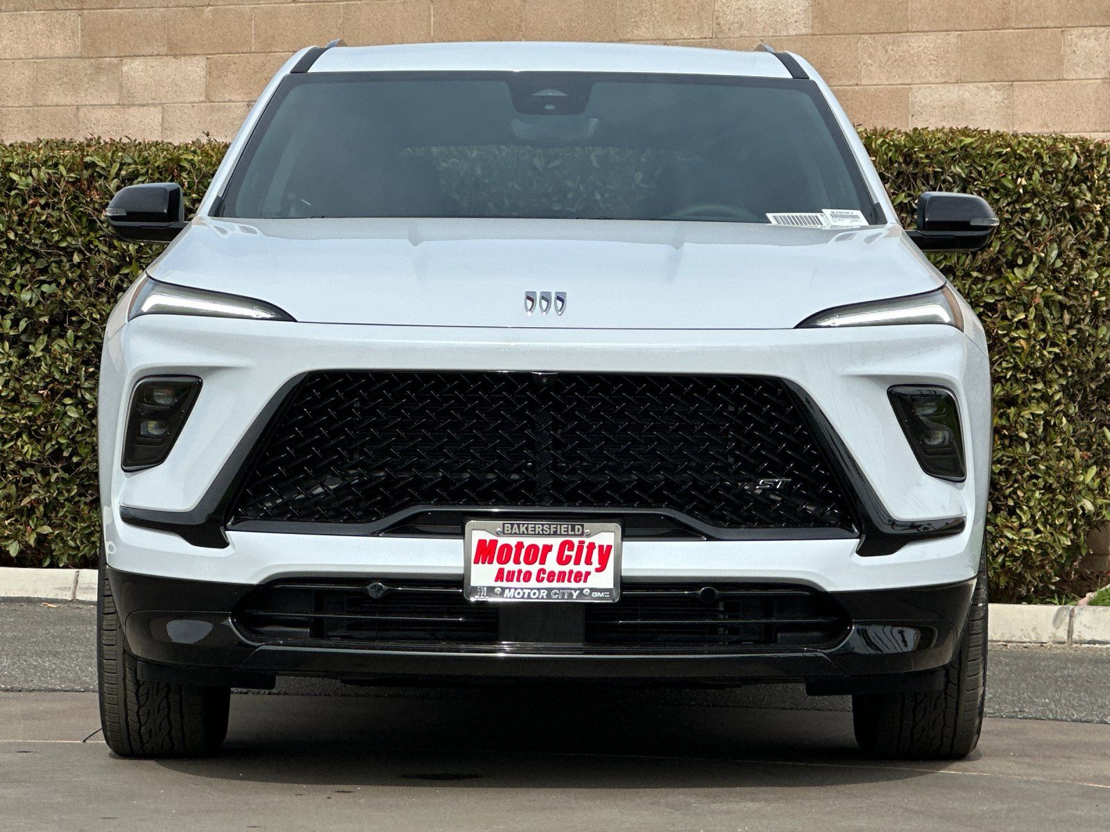 2026 Buick Enclave Sport Touring Image 2 of 29