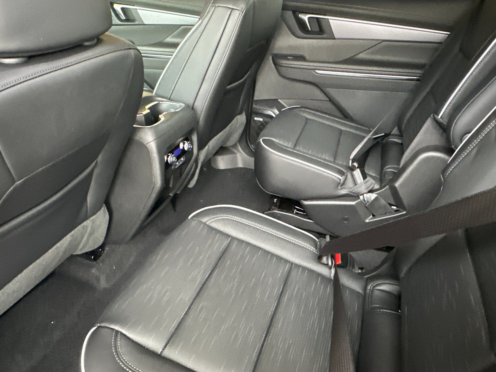 2026 Buick Enclave Sport Touring Image 12 of 29