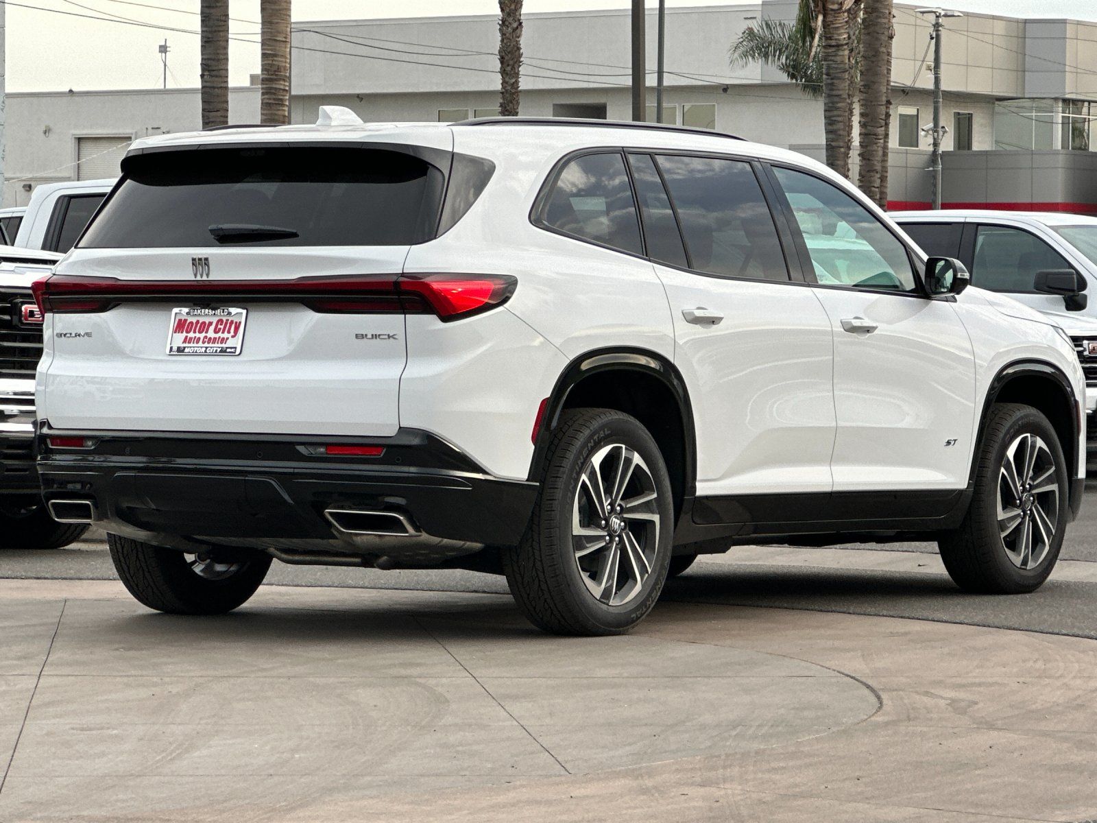 2026 Buick Enclave Sport Touring Image 6 of 29