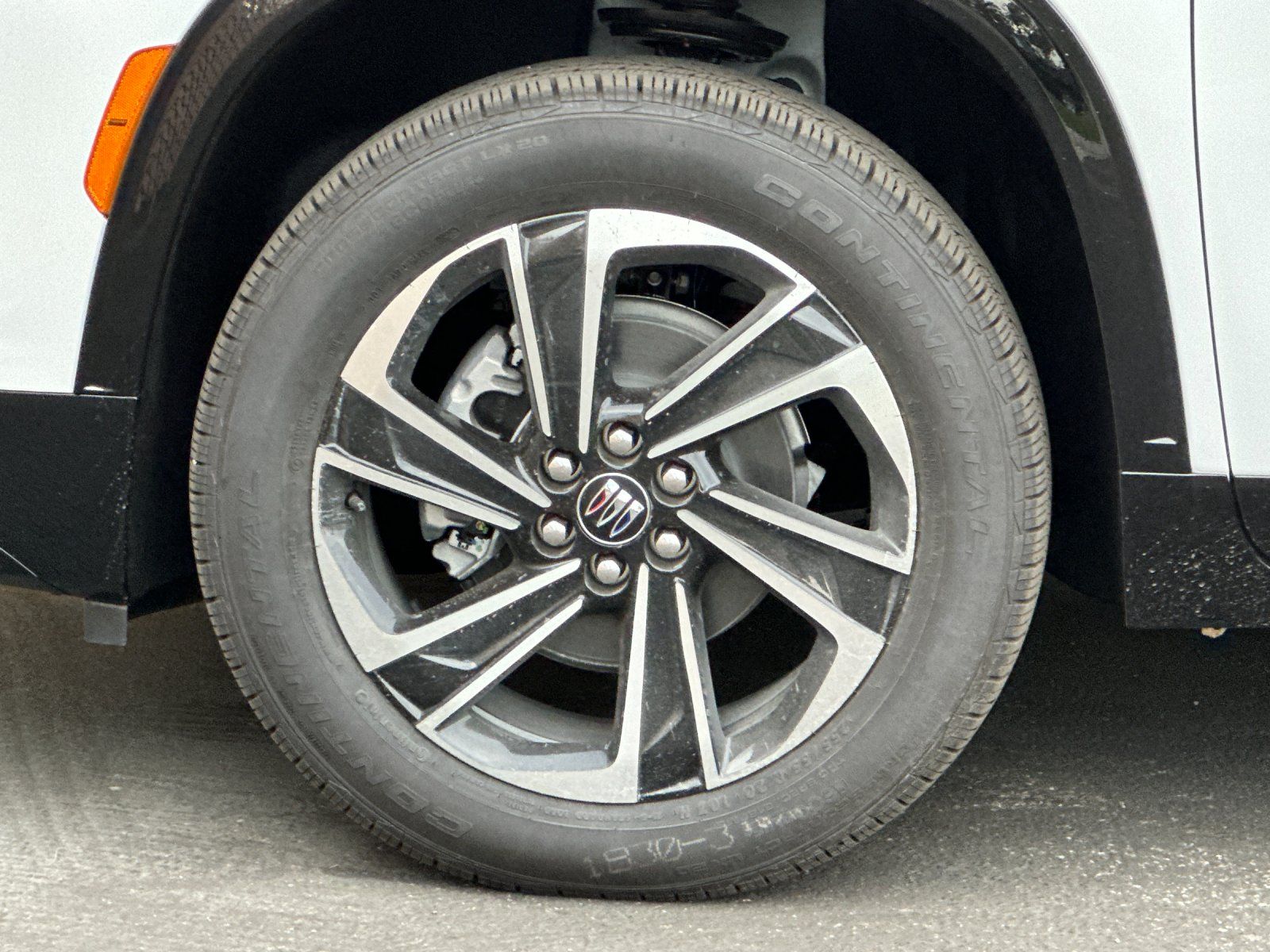 2026 Buick Enclave Sport Touring Image 10 of 29