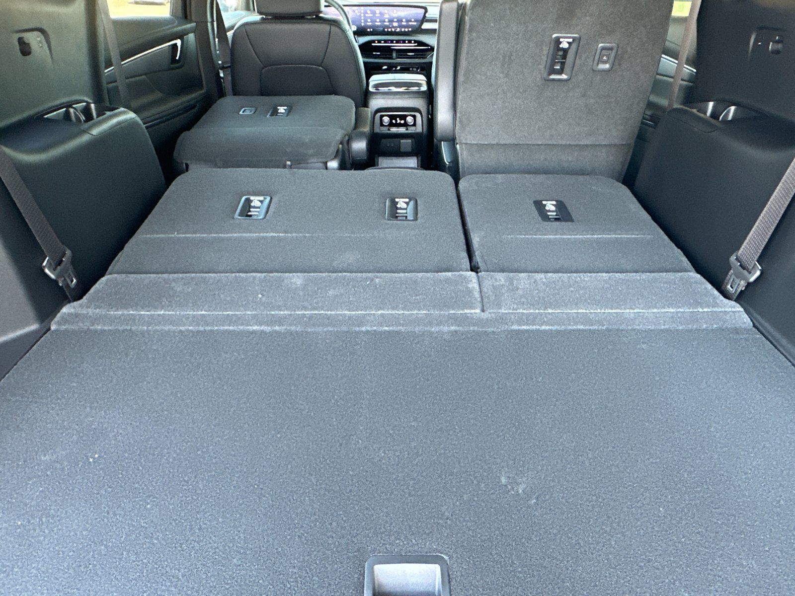 2026 Buick Enclave Sport Touring Image 11 of 29