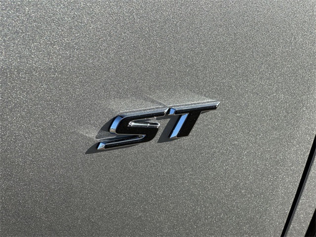 2026 Buick Enclave Sport Touring Image 25 of 30