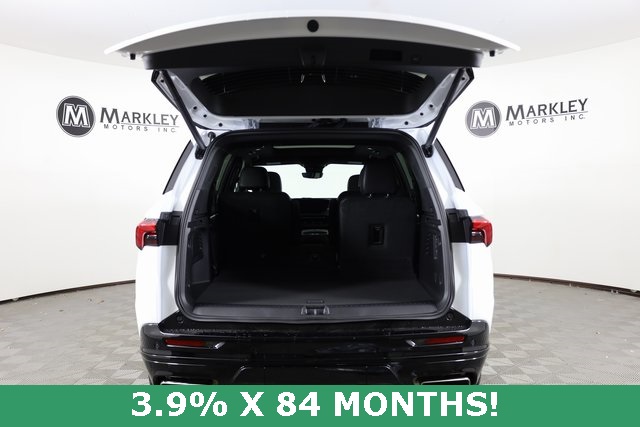 2026 Buick Enclave Sport Touring Image 17 of 44