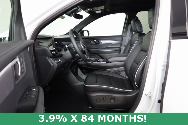 2026 Buick Enclave Sport Touring Image 19 of 44