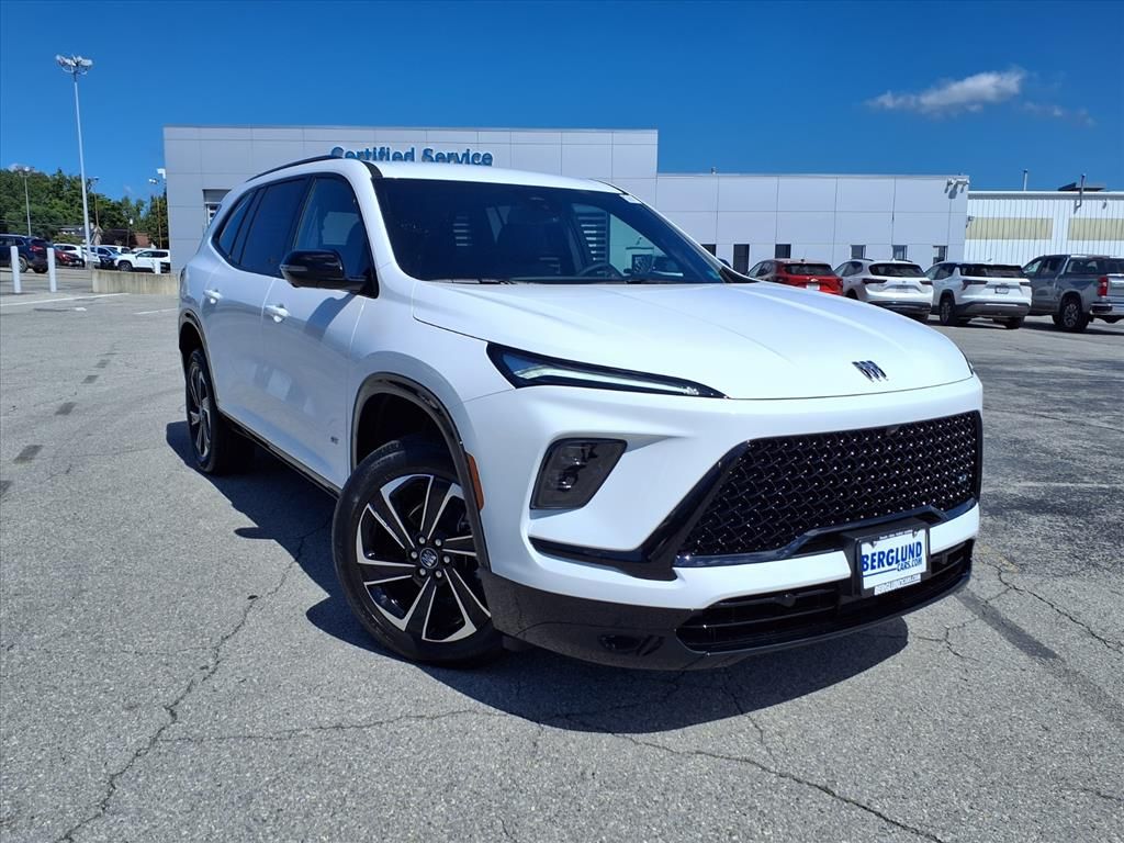 2026 Buick Enclave Sport Touring Image 1 of 16