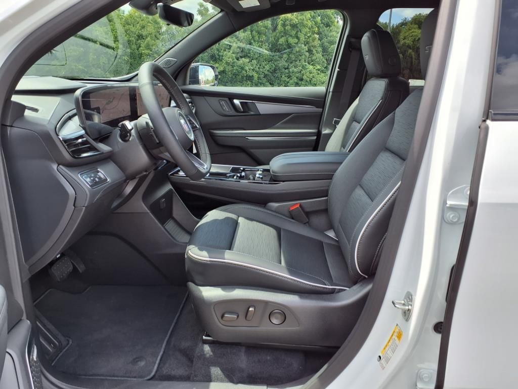 2026 Buick Enclave Sport Touring Image 7 of 16