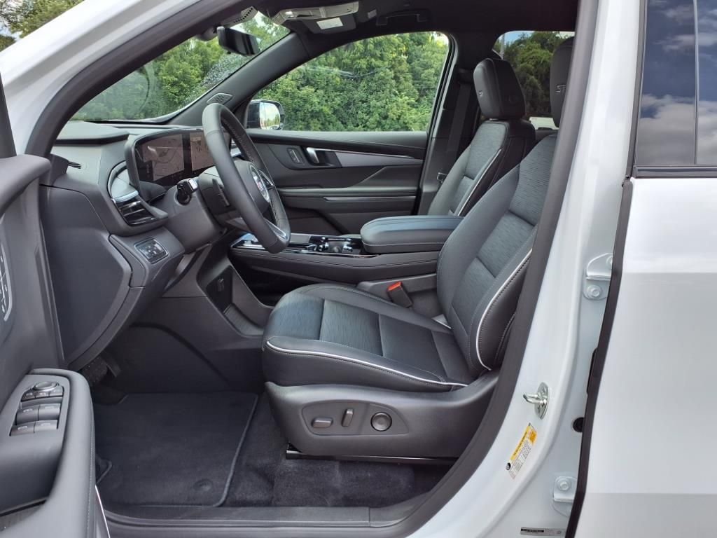 2026 Buick Enclave Sport Touring Image 6 of 16