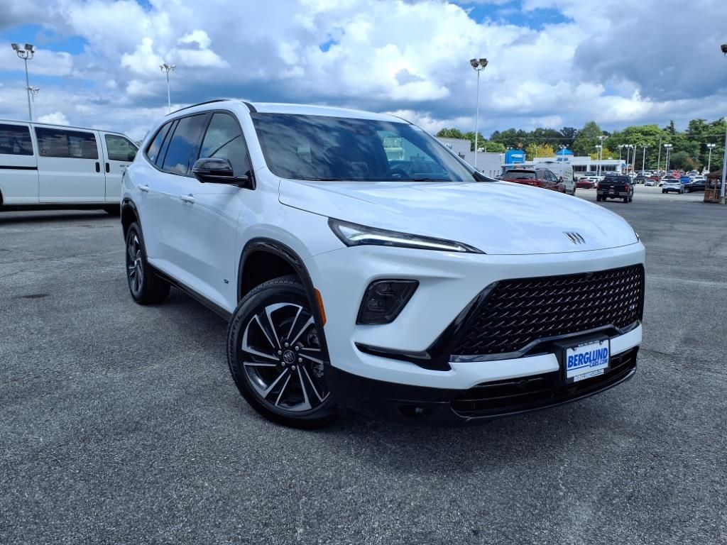 2026 Buick Enclave Sport Touring Image 1 of 16