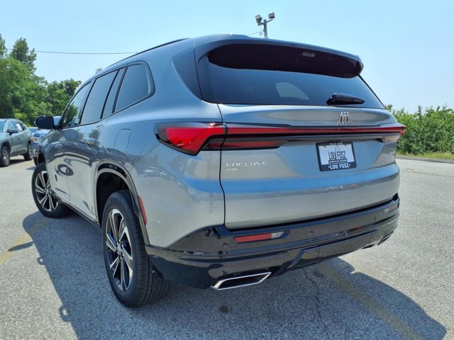 Vehicle image 4 of 29