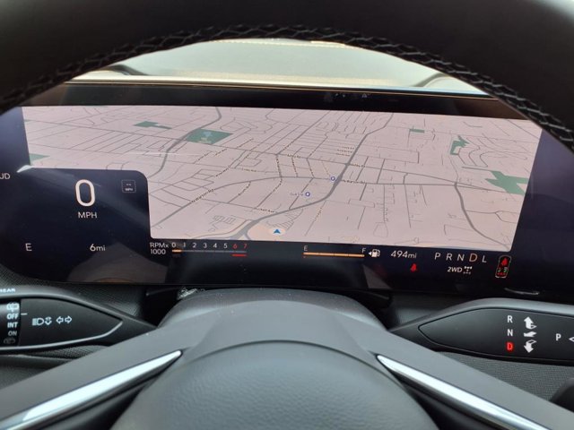 Vehicle image 28 of 29