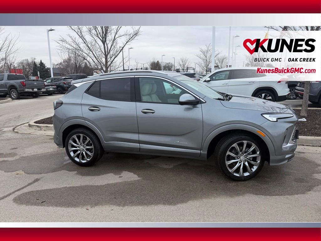 2026 Buick Encore GX Avenir Image 3 of 23