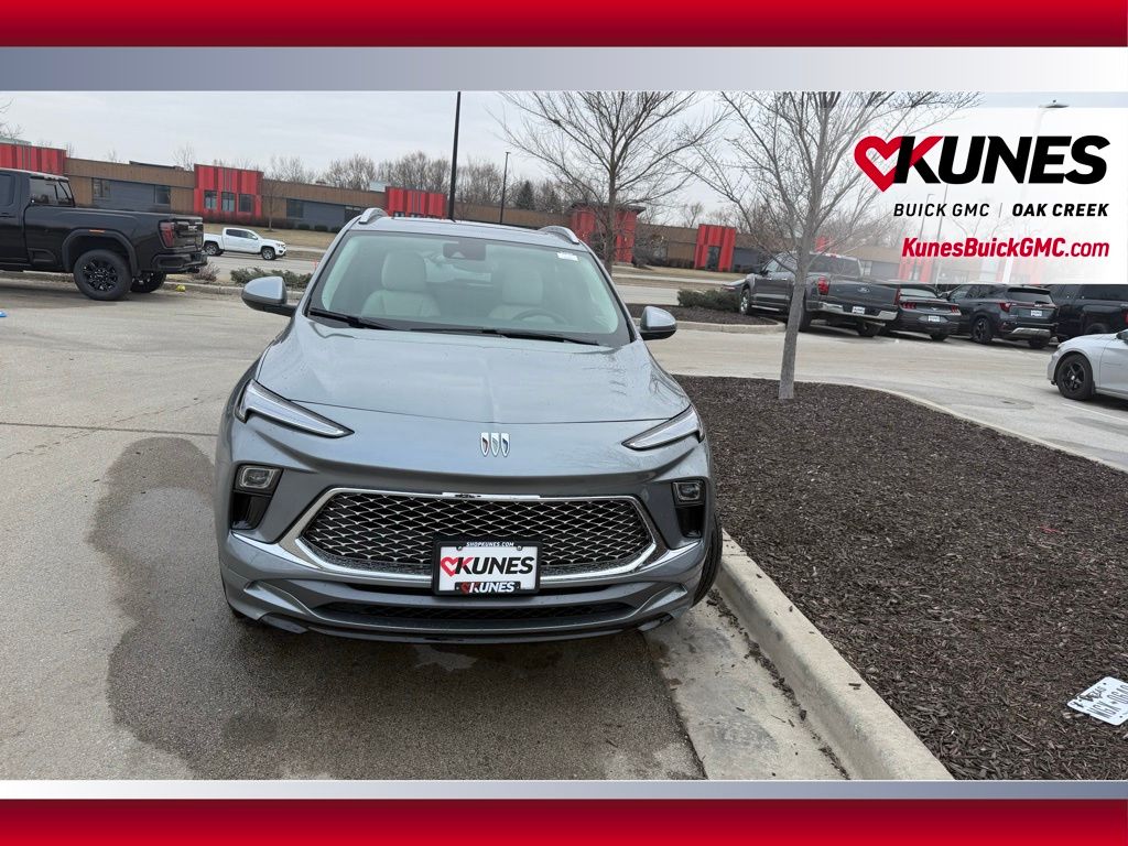 2026 Buick Encore GX Avenir Image 2 of 23