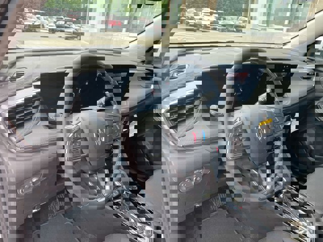 Vehicle image 19 of 43