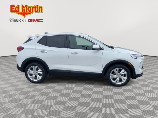 Vehicle image 5 of 43