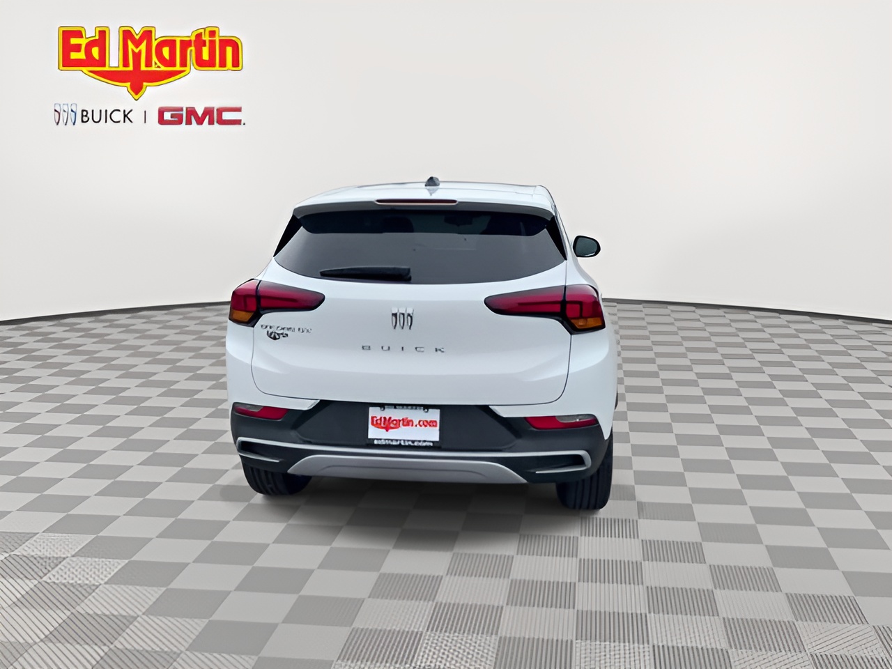 Vehicle image 41 of 43