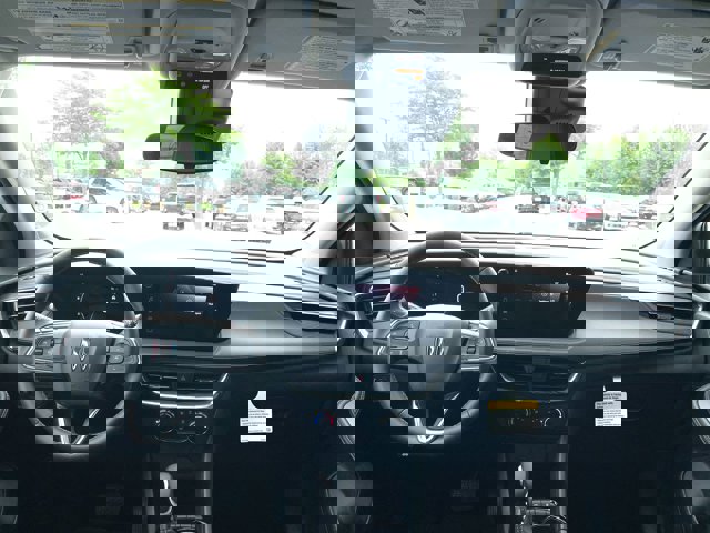 Vehicle image 17 of 43