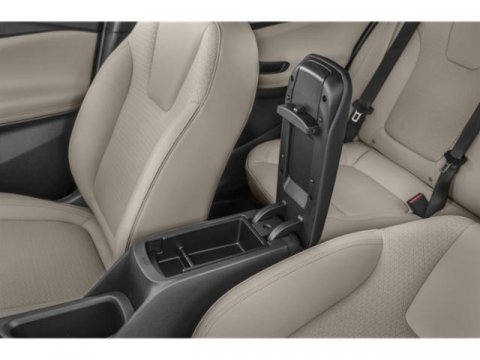 Vehicle image 17 of 18