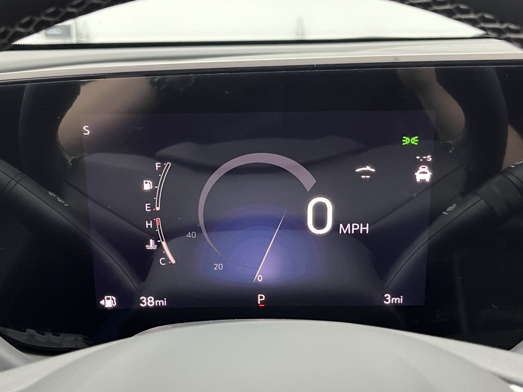 Vehicle image 19 of 32