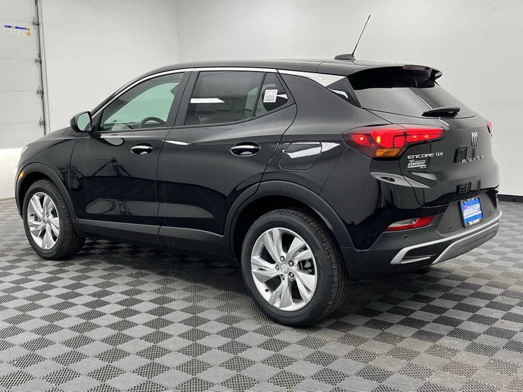 Vehicle image 6 of 32