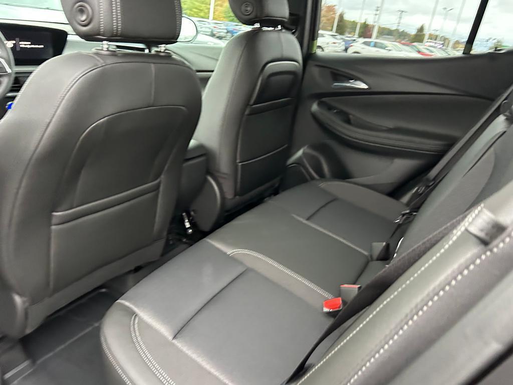 2026 Buick Encore GX Preferred Image 7 of 20