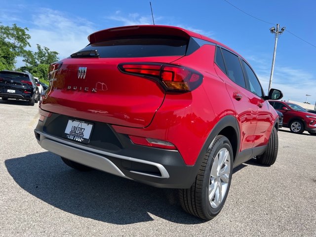 Vehicle image 4 of 24